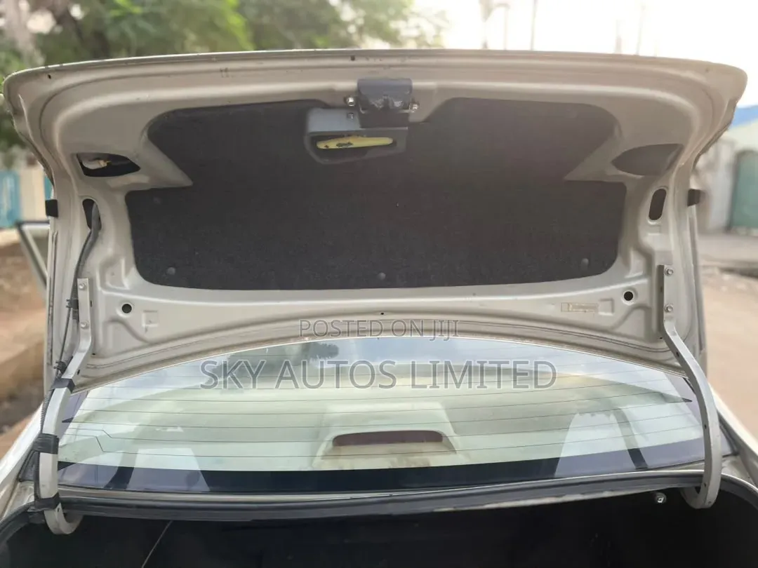 Toyota Corolla Sedan 2003 Silver