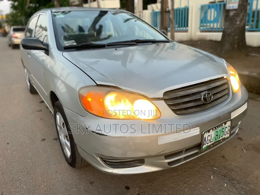 Toyota Corolla Sedan 2003 Silver