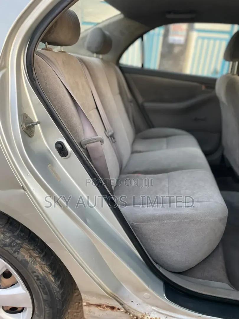 Toyota Corolla Sedan 2003 Silver