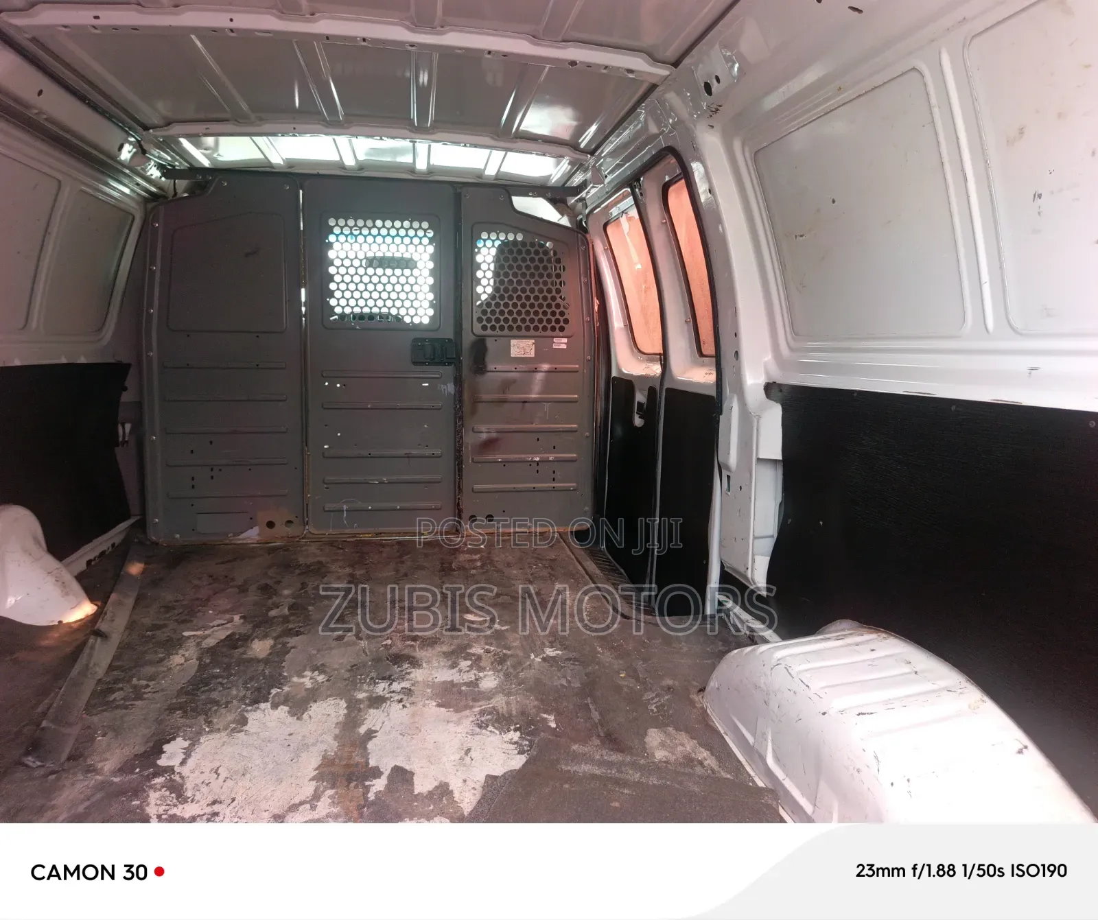 Ford E250 2011 White