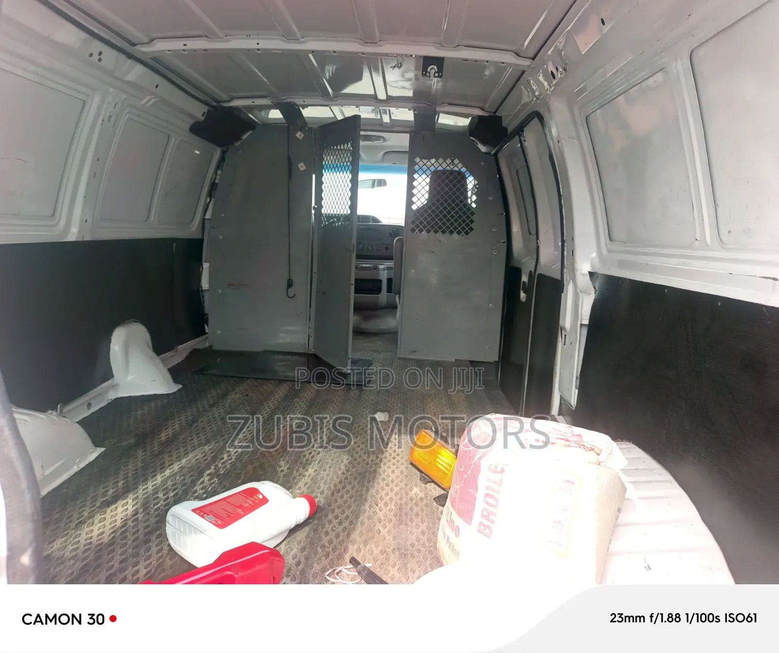 Ford E250 2013 White