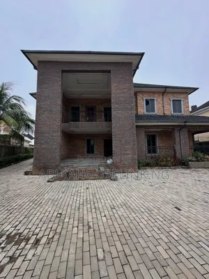 5bdrm Duplex in Lokogoma Abuja for sale