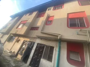Furnished 2bdrm Block of Flats in Araronmi Oyewole for rent