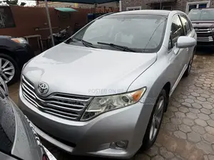 Toyota Venza Limited 2012 Silver