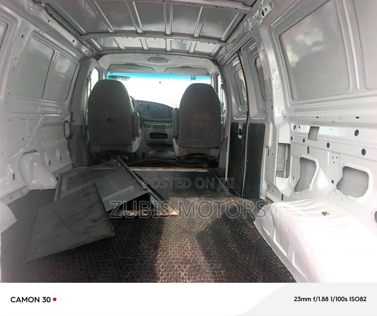 Ford E250 2008 White