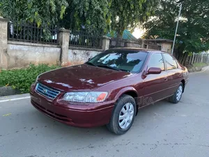 Toyota Camry 2002 Red