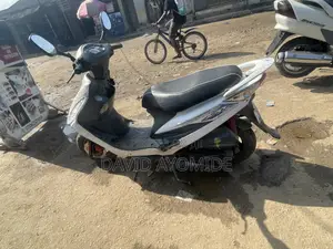 Kymco 2015 White