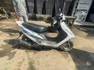 Kymco 2015 White
