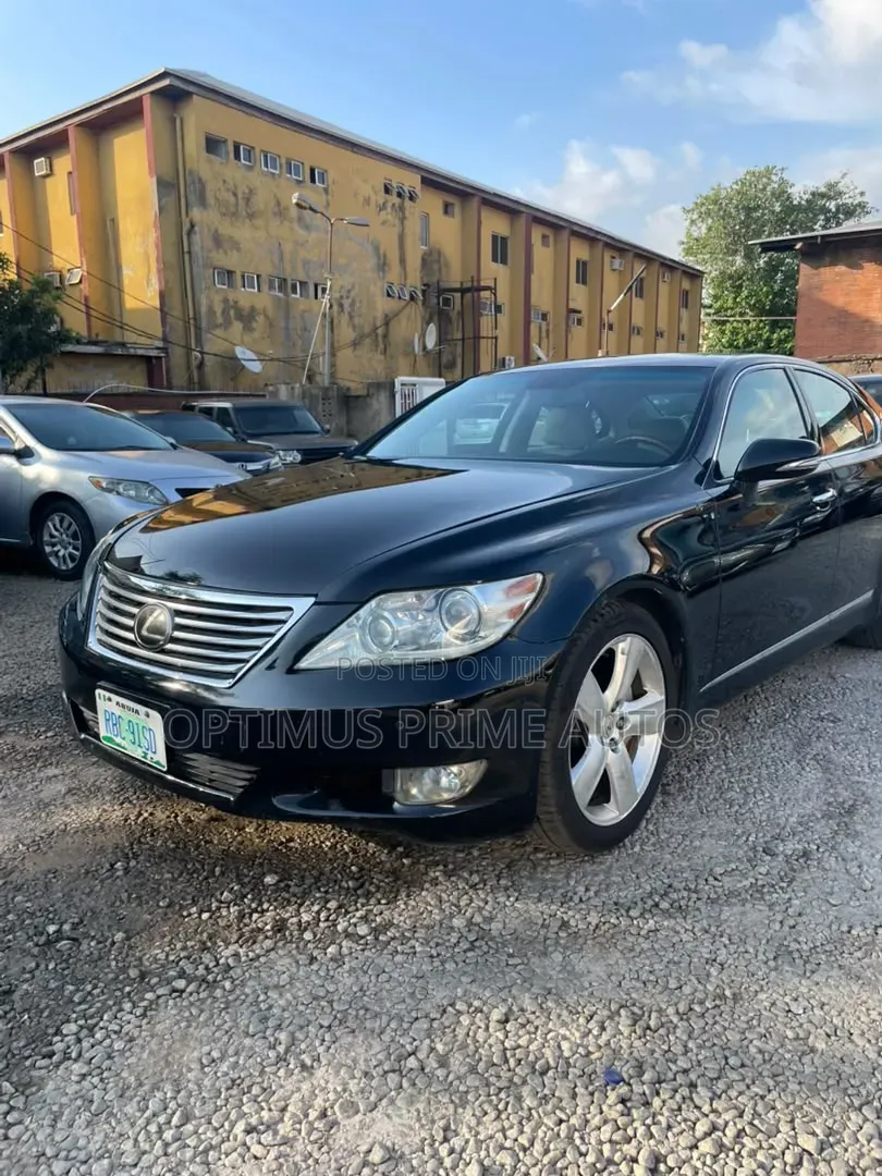 Lexus LS 460 2010 Black