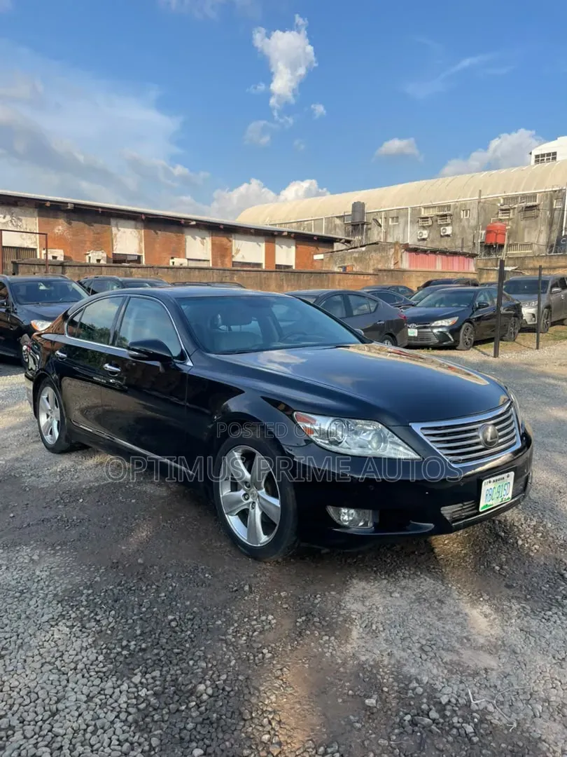 Lexus LS 460 2010 Black