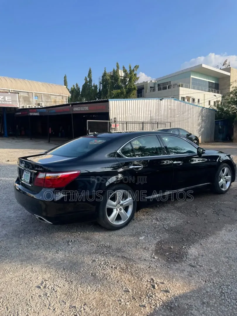 Lexus LS 460 2010 Black