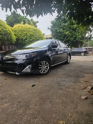 Toyota Camry LE 4dr Sedan (2.5L 4cyl 6A) 2013 Black