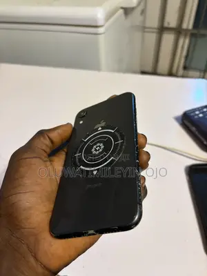Apple iPhone XR 64 GB Black