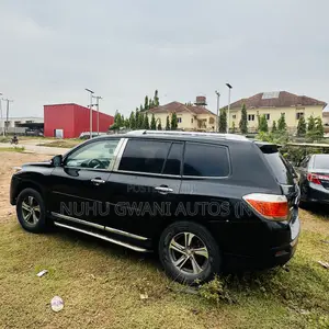Toyota Highlander Limited 2012 Black