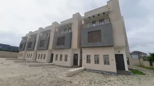 4bdrm Townhouse/Terrace in Life Camp for sale