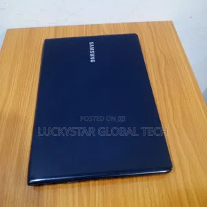 Laptop Samsung 8GB Intel Core i3 HDD 320GB