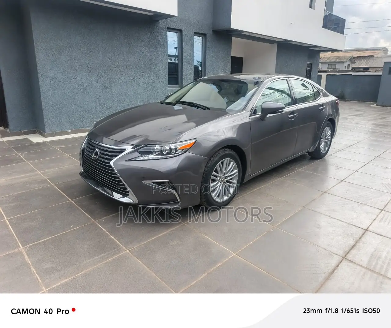 Lexus ES 2013 Gray