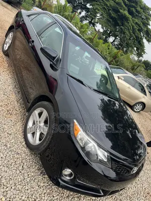 Toyota Camry SE 4dr Sedan (2.5L 4cyl 6A) 2012 Black