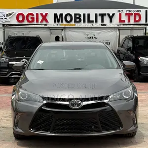 Toyota Camry XSE 4dr Sedan (2.5L 4cyl 6A) 2015 Gray