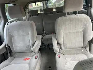 Toyota Sienna LE FWD 2006 Gold