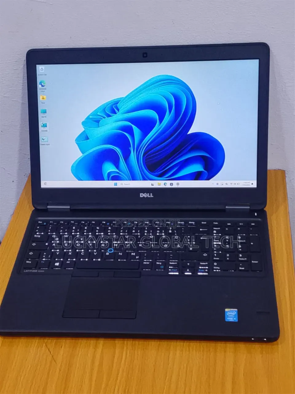 Laptop Dell Latitude E5500 16GB Intel Core i5 HDD 256GB