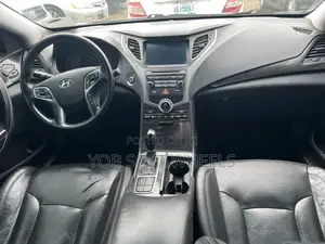 Hyundai Azera Limited 2016