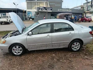 Toyota Corolla Sedan 2004 Silver