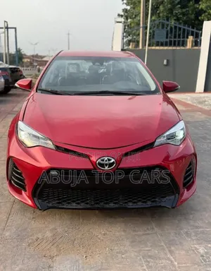 Toyota Corolla SE (1.8L 4cyl 2A) 2018 Red
