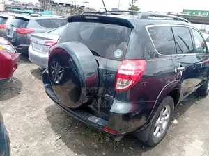 Toyota RAV4 3.5 Limited 2011 Gray