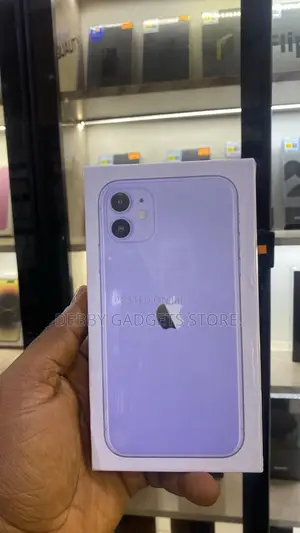 New Apple iPhone 11 128 GB Purple