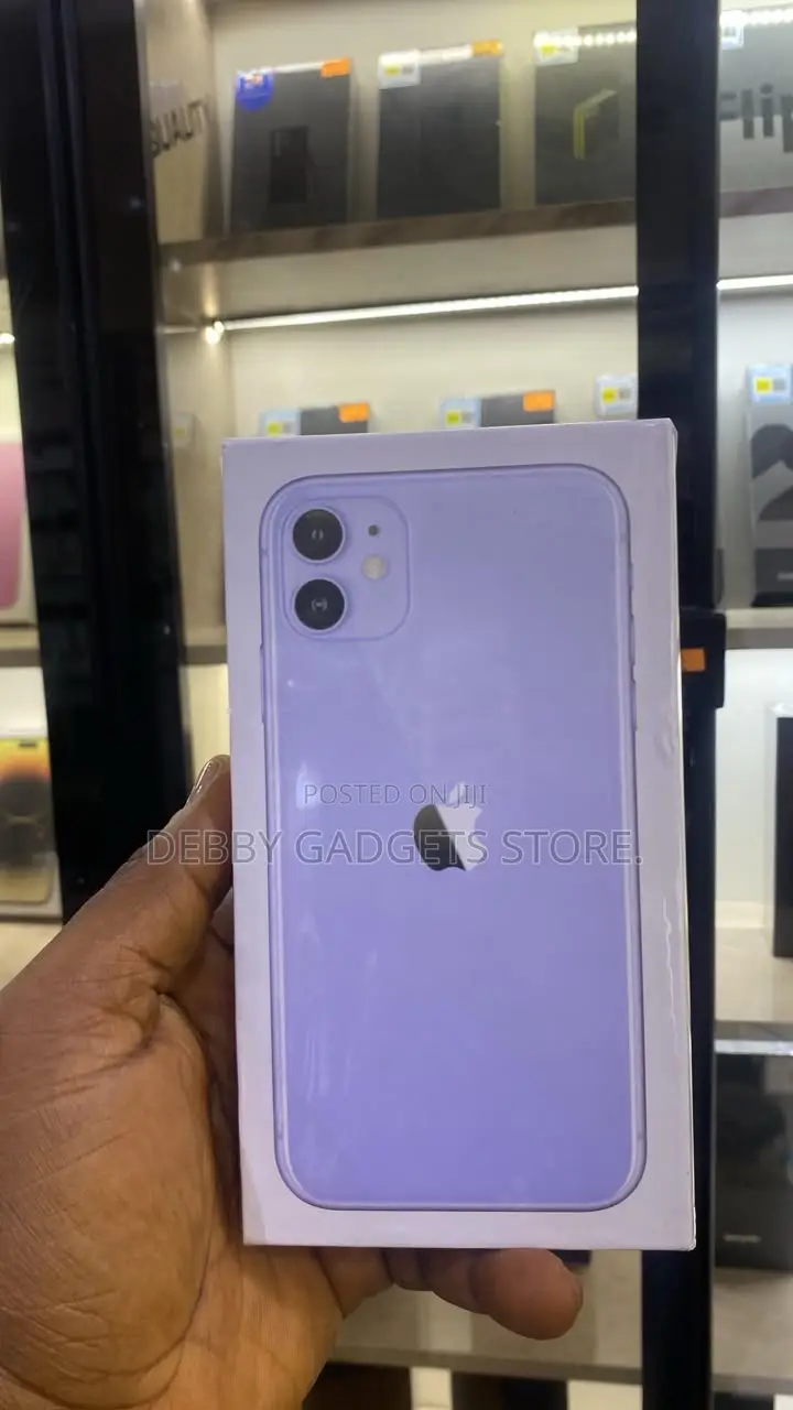 New Apple iPhone 11 128 GB Purple