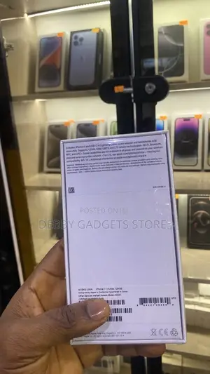 New Apple iPhone 11 128 GB Purple