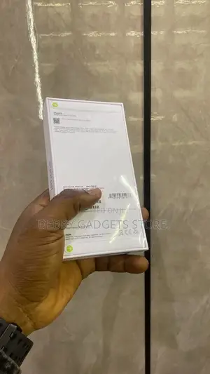 New Apple iPhone 16 256 GB Black
