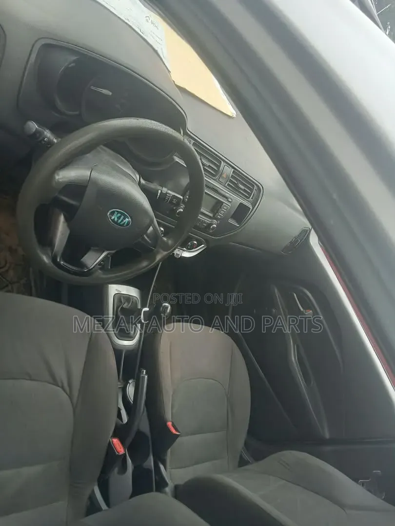 Kia Rio 2013 Silver