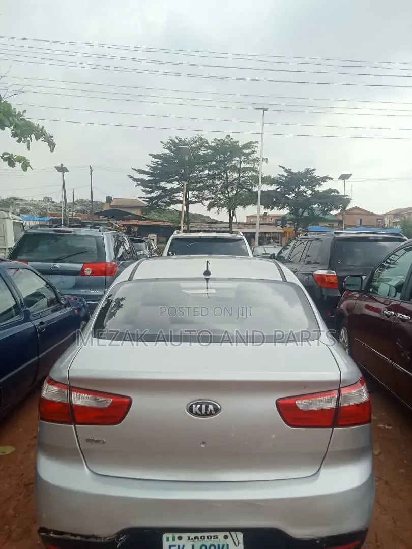 Kia Rio 2013 Silver