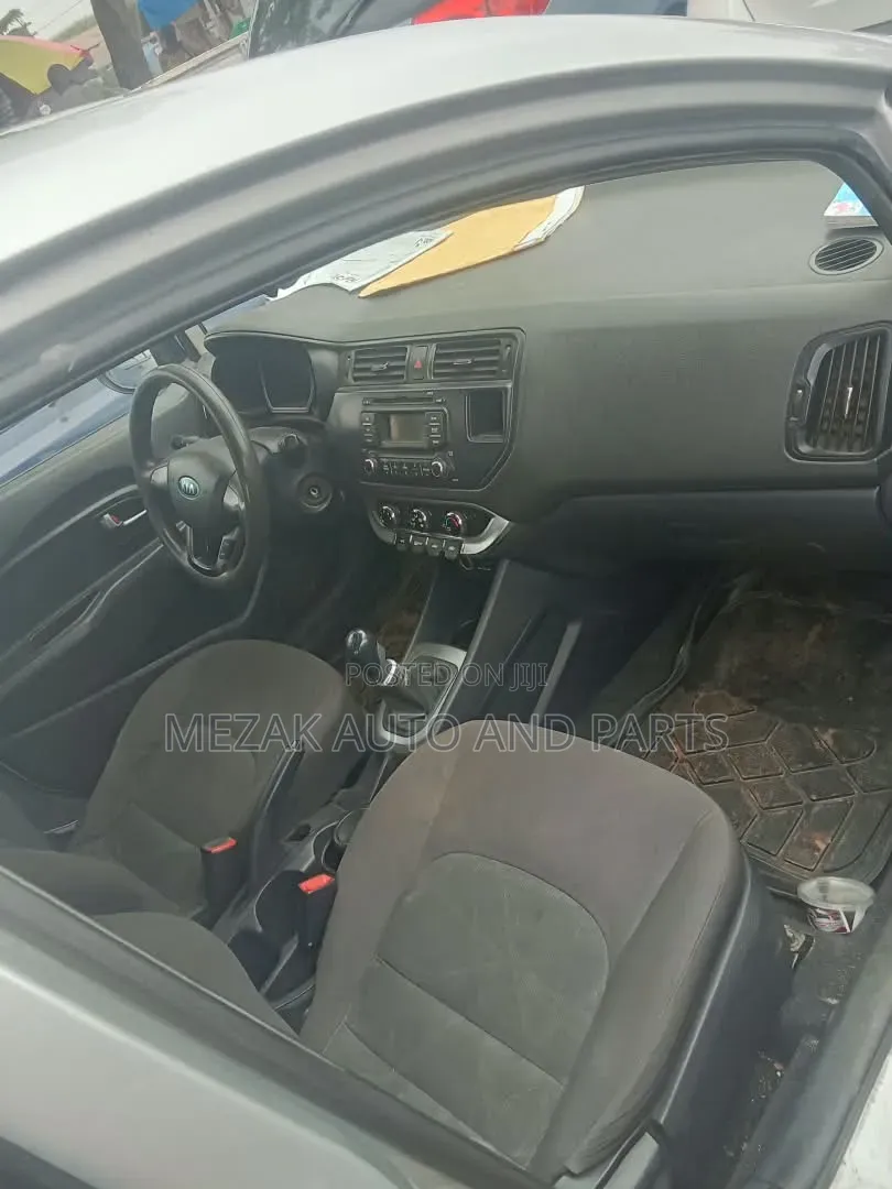 Kia Rio 2013 Silver