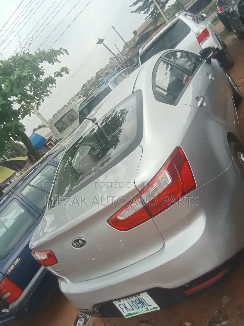 Kia Rio 2013 Silver