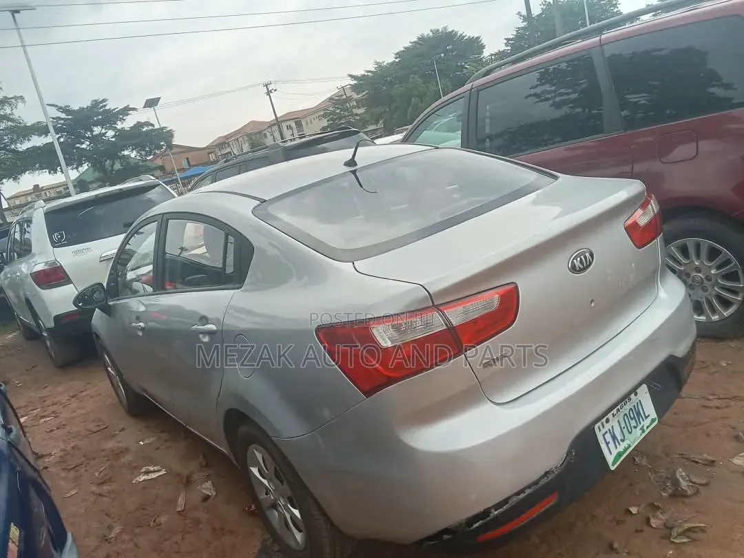 Kia Rio 2013 Silver