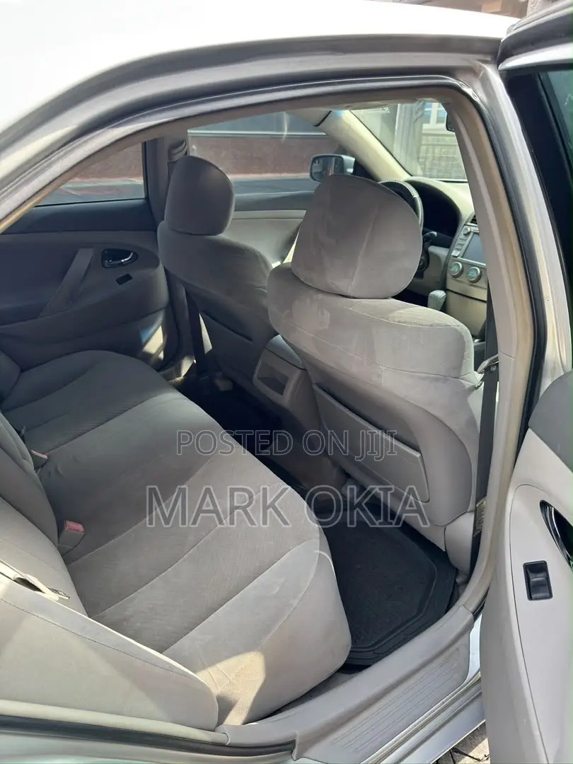Toyota Camry 2008 Silver