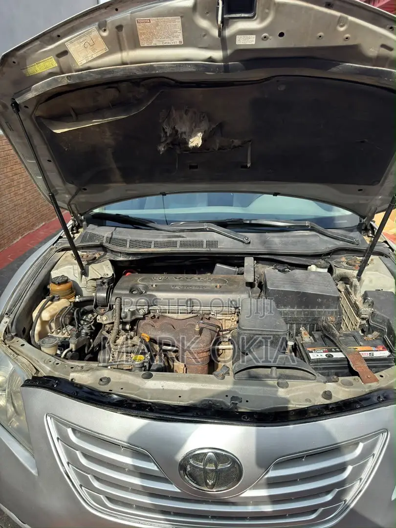 Toyota Camry 2008 Silver