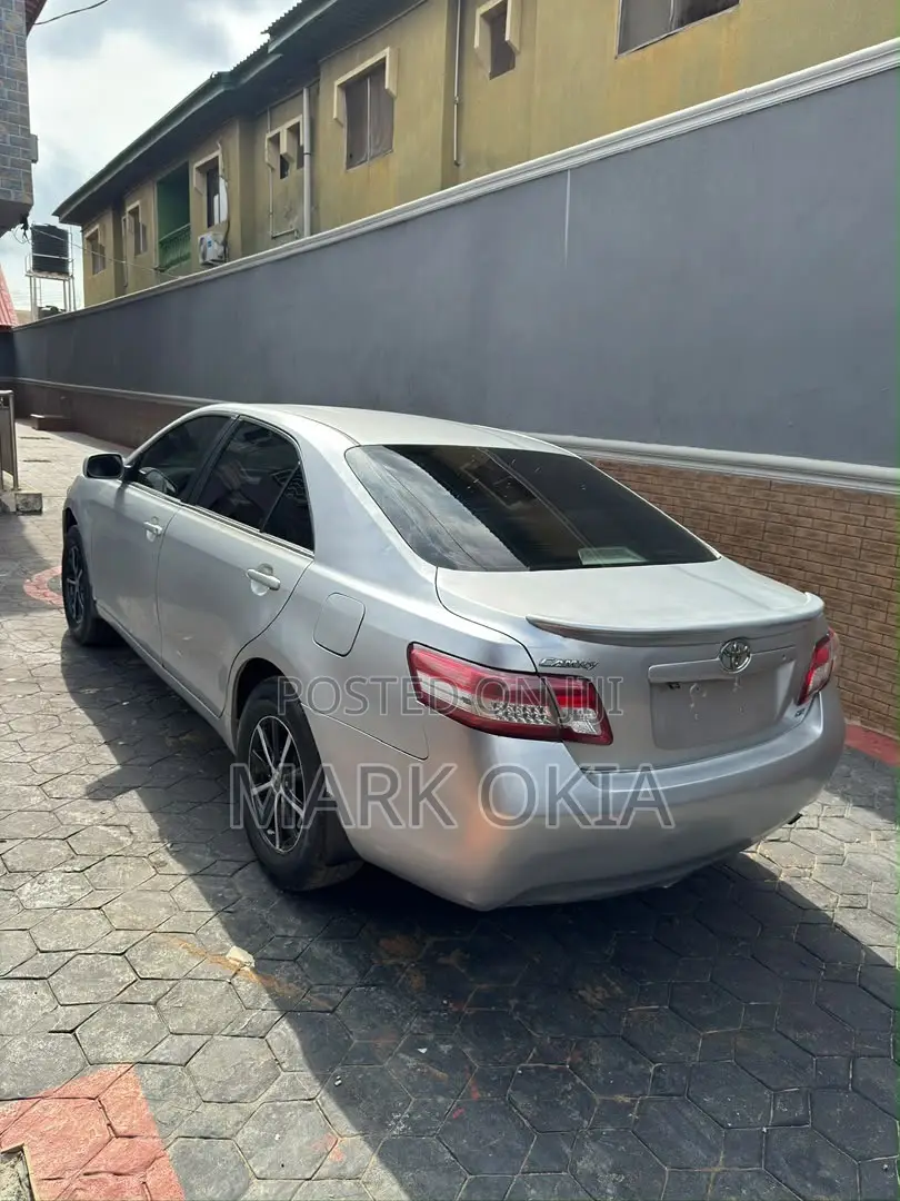 Toyota Camry 2008 Silver