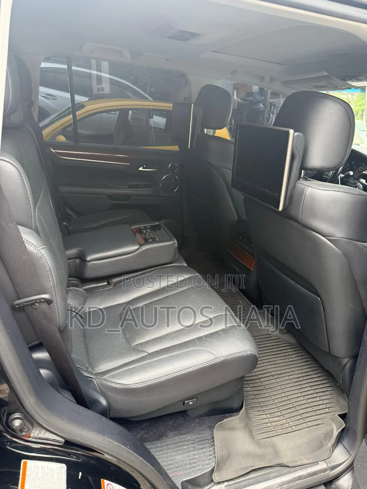 Lexus LX 2017 Black