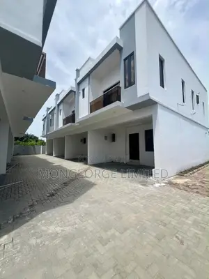 4bdrm Townhouse/Terrace in Ajah for sale