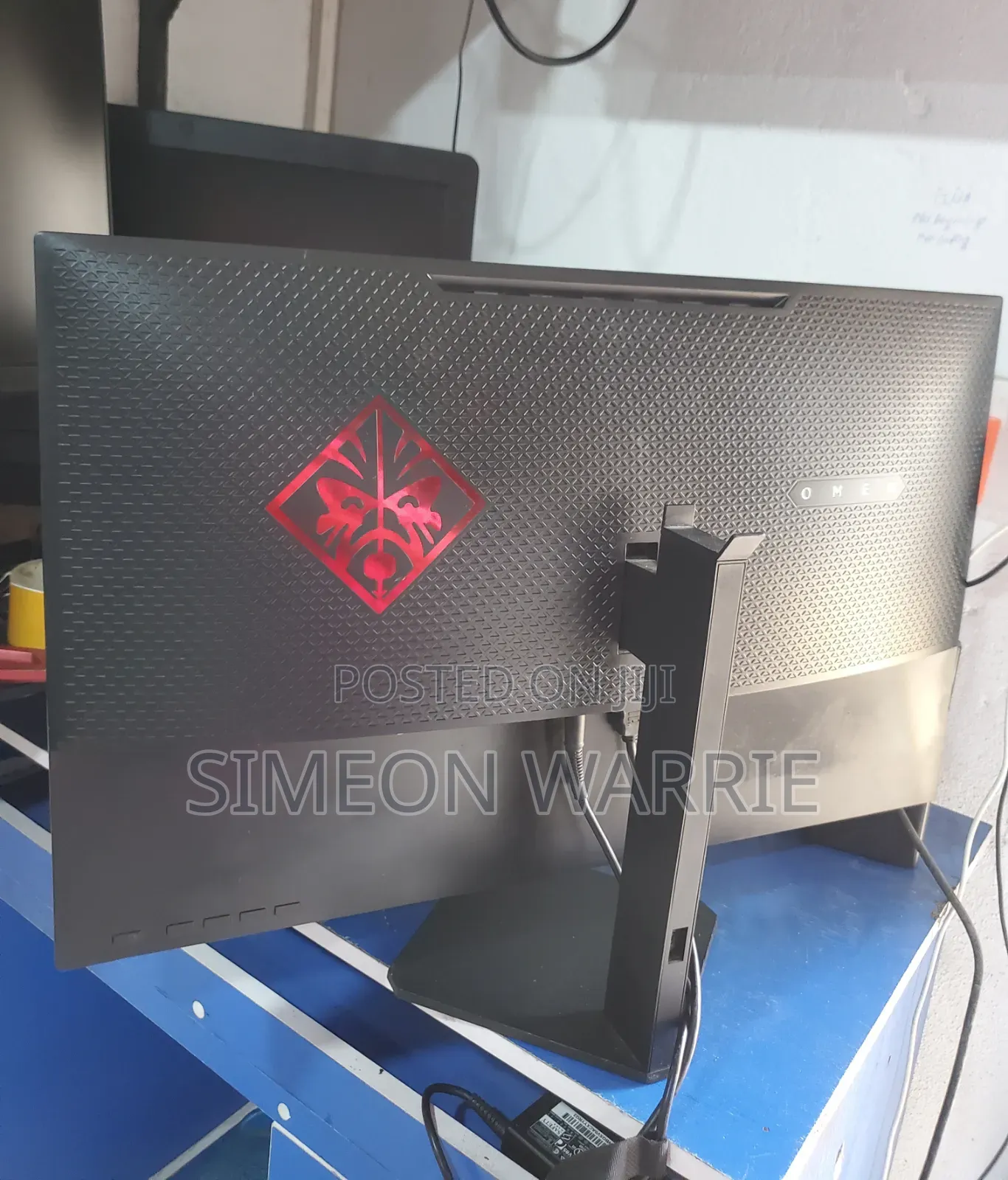 HP OMEN 25 Esports