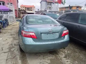 Toyota Camry 2009 Green