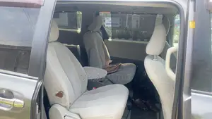 Toyota Sienna 2011 Gray