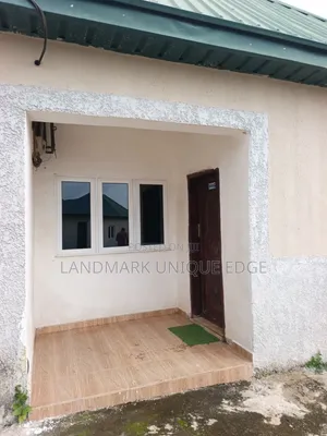 1bdrm Bungalow in Right Side Bwari for rent