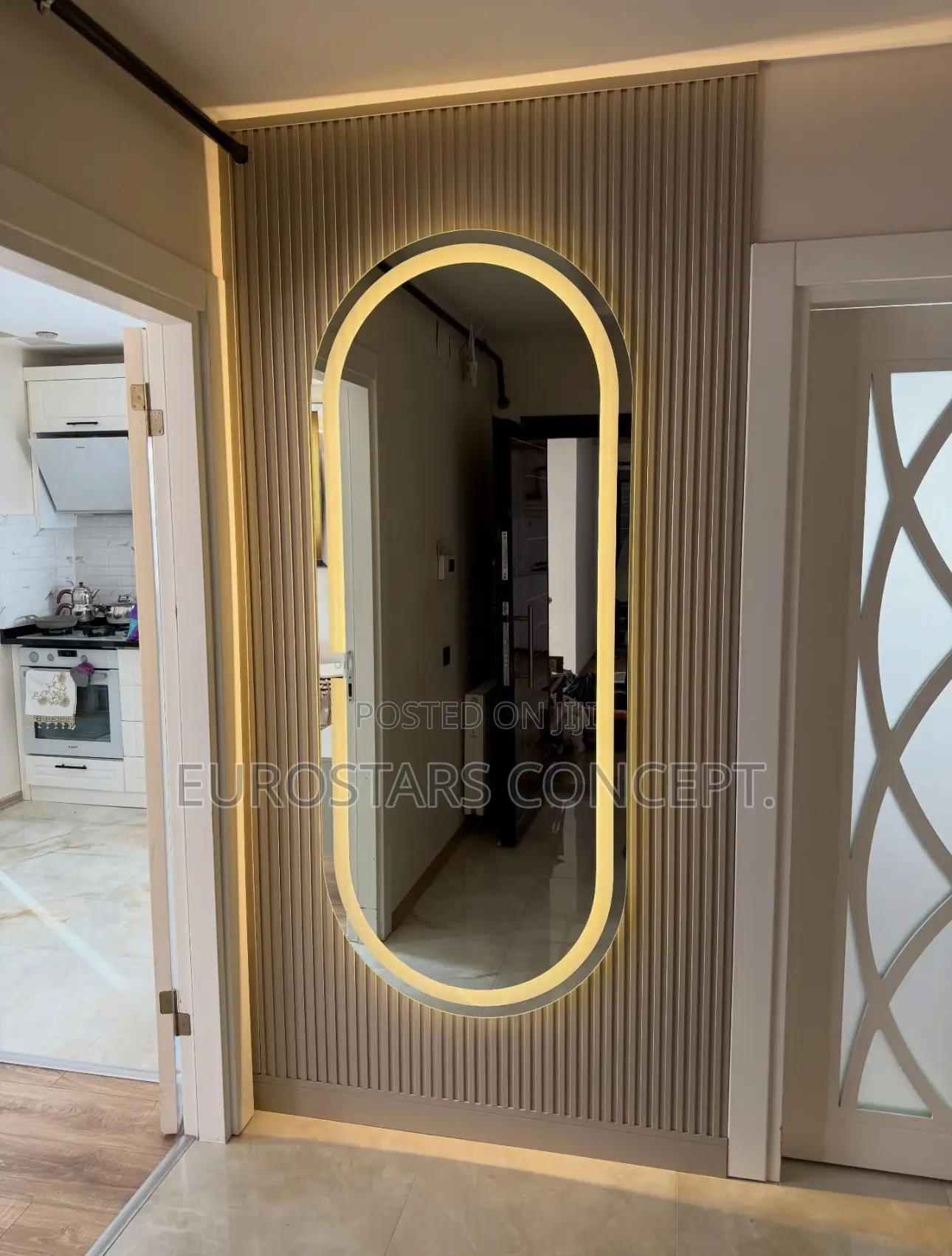 Long Oval Mirror
