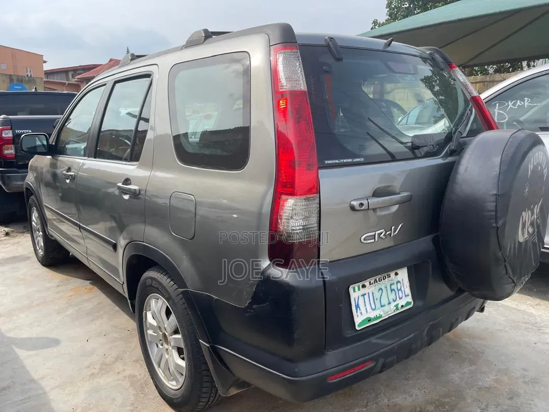 Honda CR-V 2006 Green