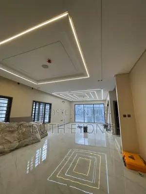 4bdrm House in Banana Island for rent